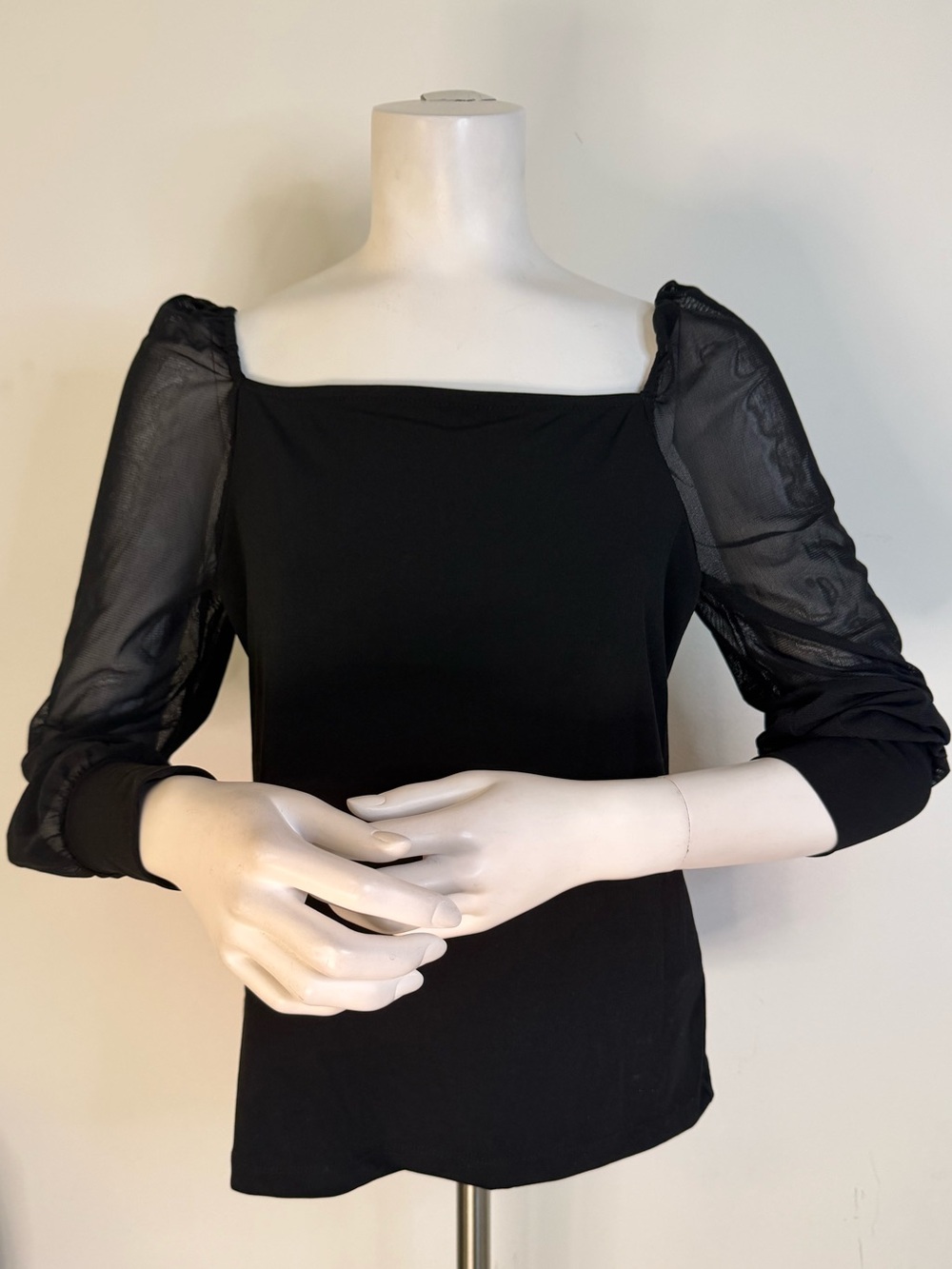 Tahari Black Women's Top